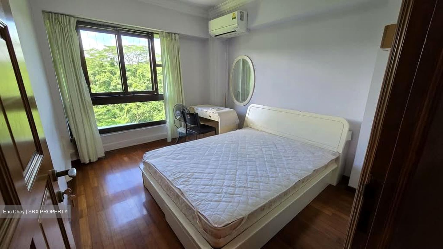 Blk 289B Bukit Batok Street 25 (Bukit Batok), HDB Executive #580274041